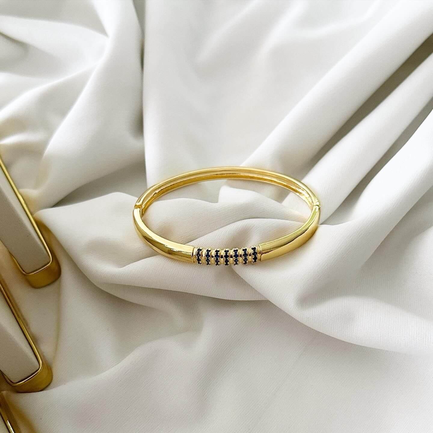 Bracelete Folheado a Ouro 18K Fino Cravejada