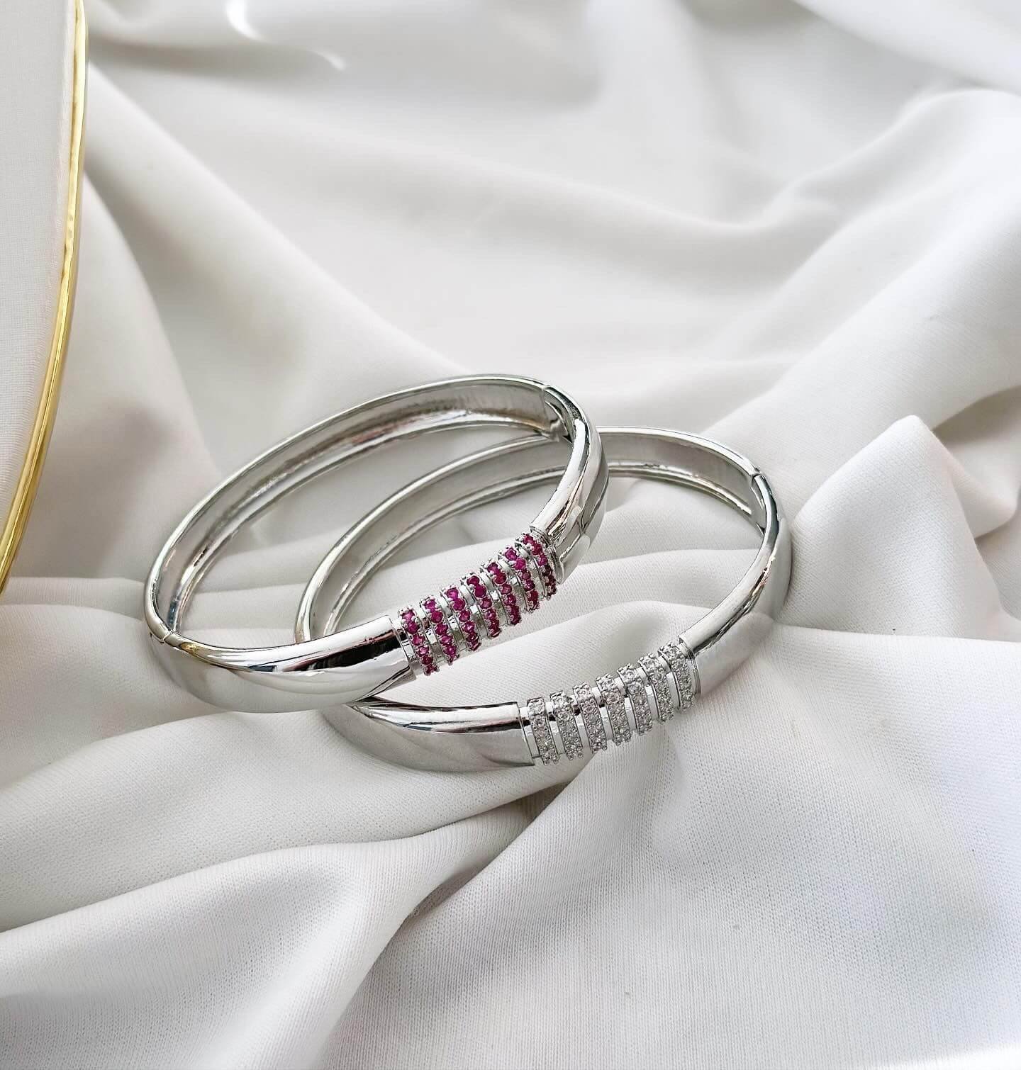 Bracelete Folheado a Prata Cravejado