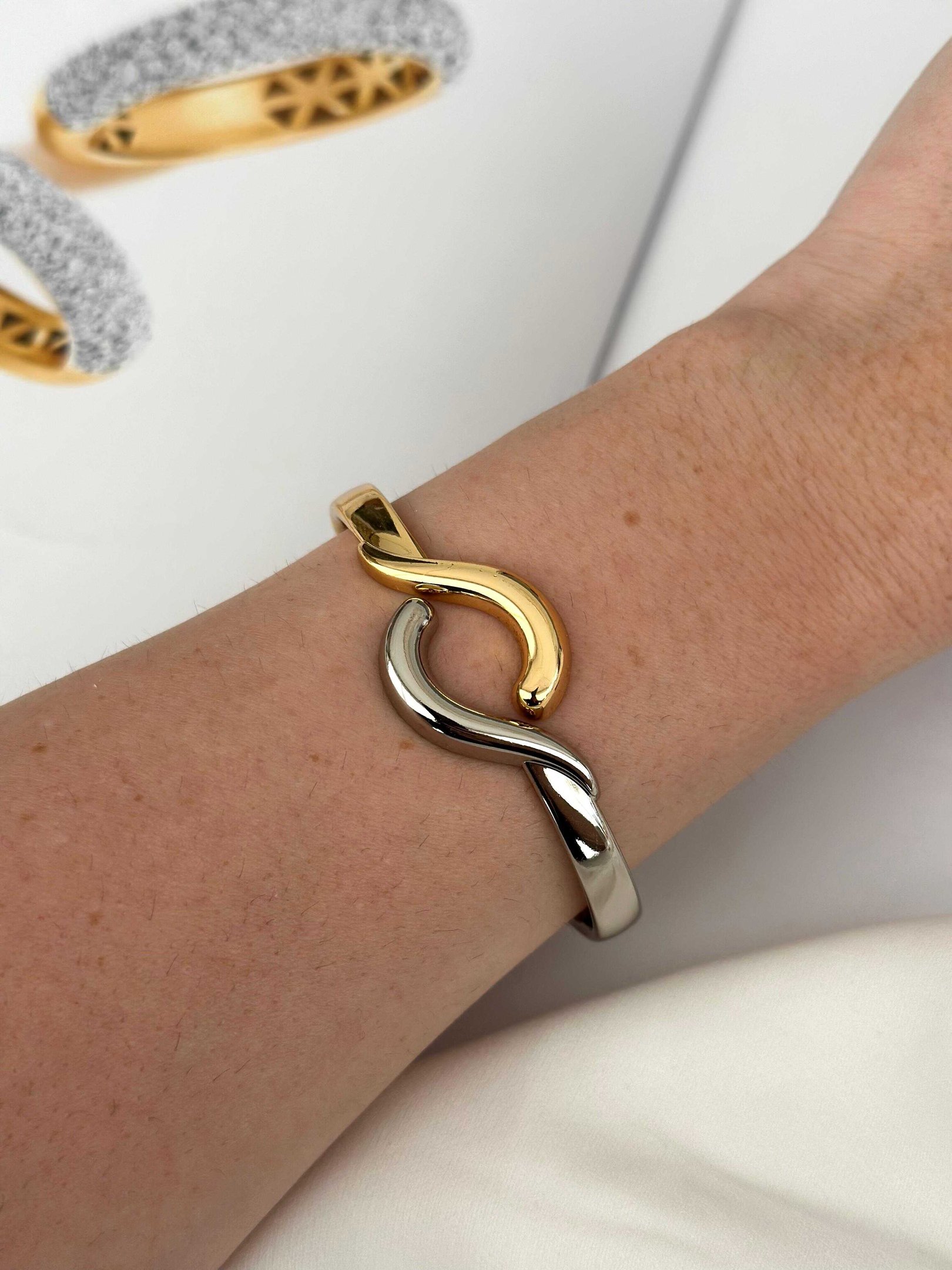 Bracelete Semijoia Dourado e Prata