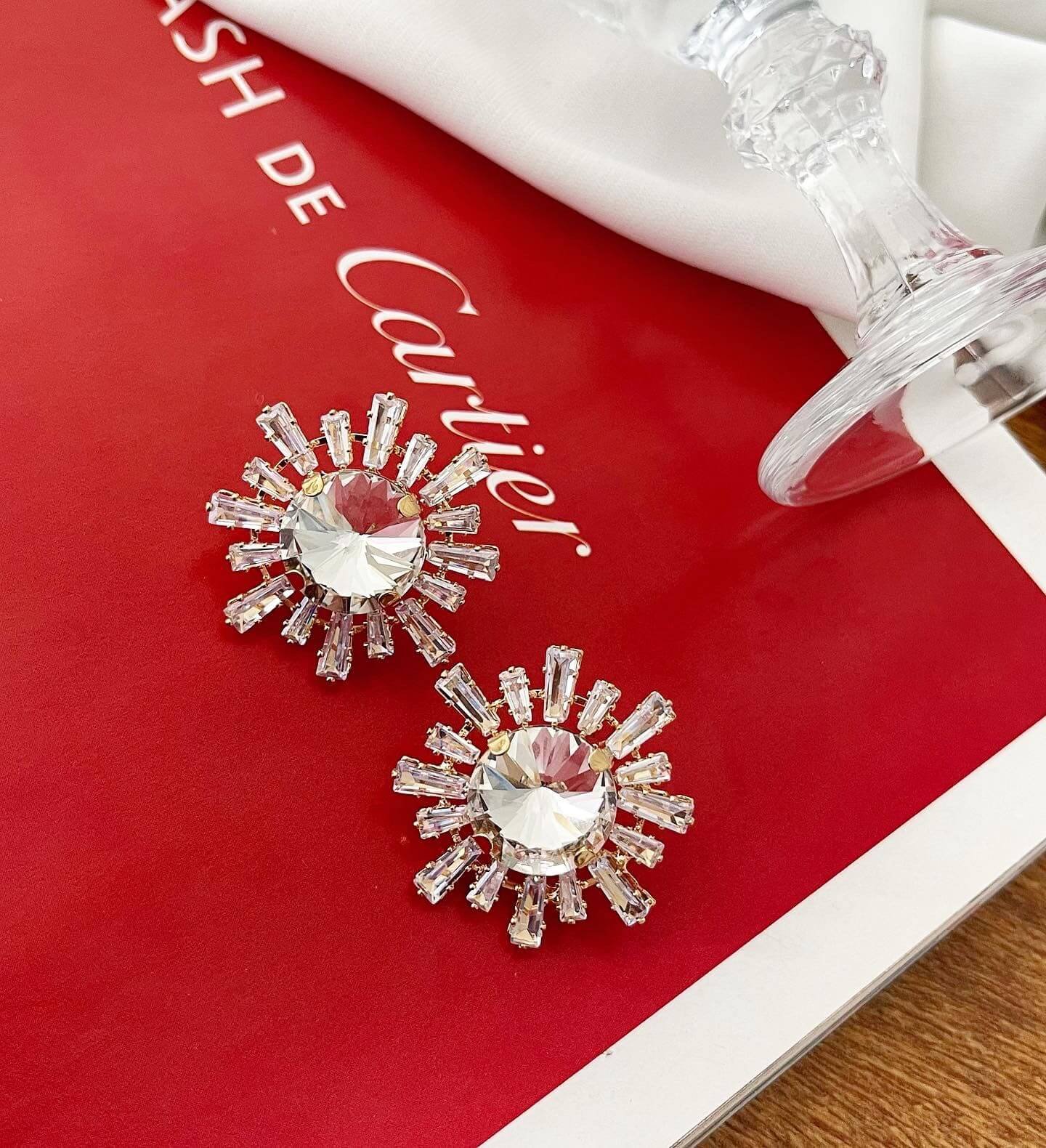 Brinco Esfera com Zircônia