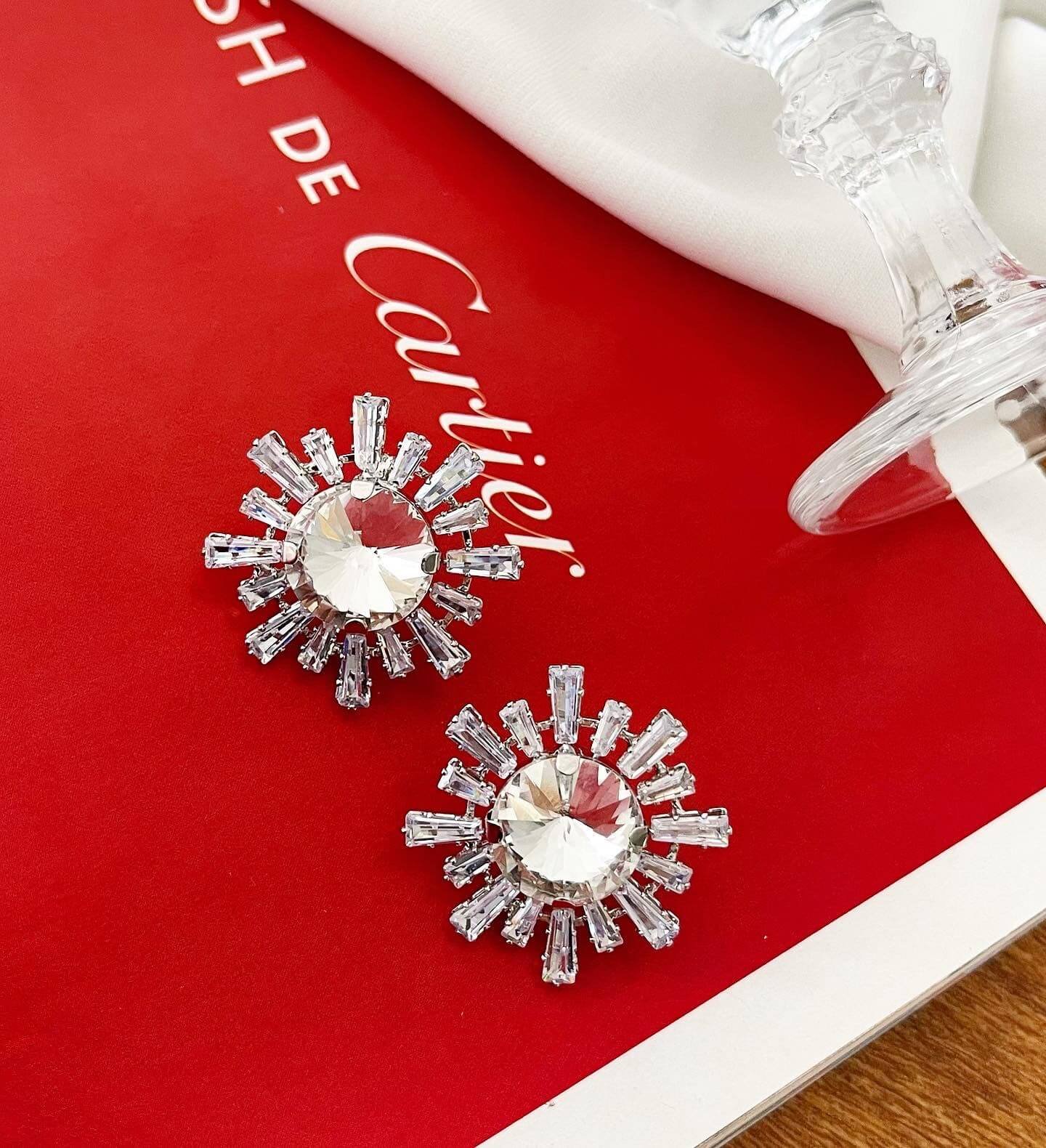 Brinco Esfera com Zircônia