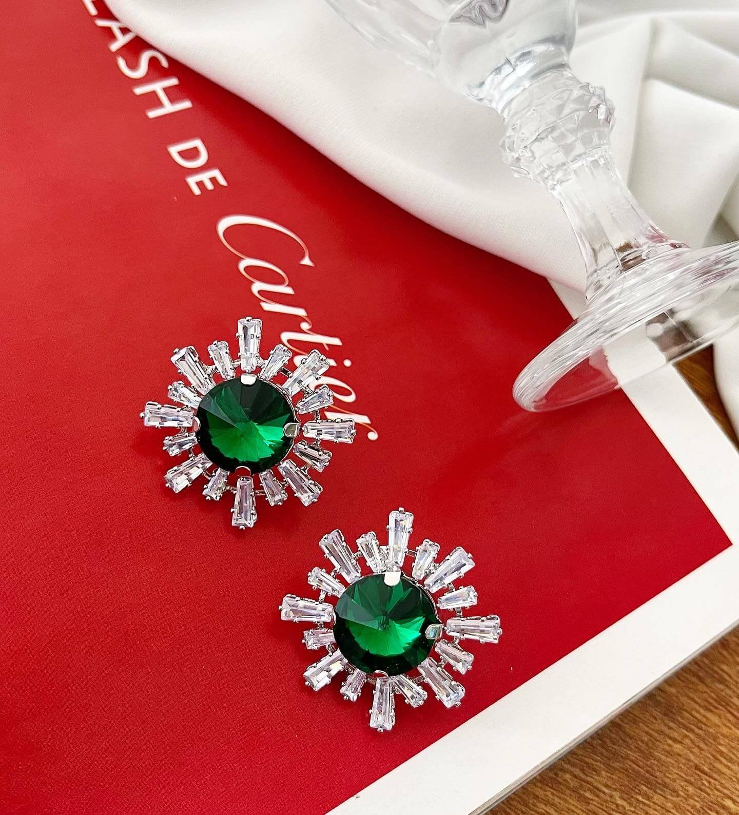 Brinco Esfera com Zircônia