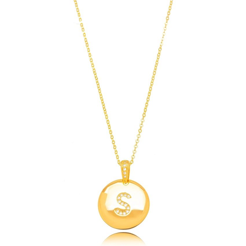 Colar Medalha Letra Cravejada Folheado a Ouro18k